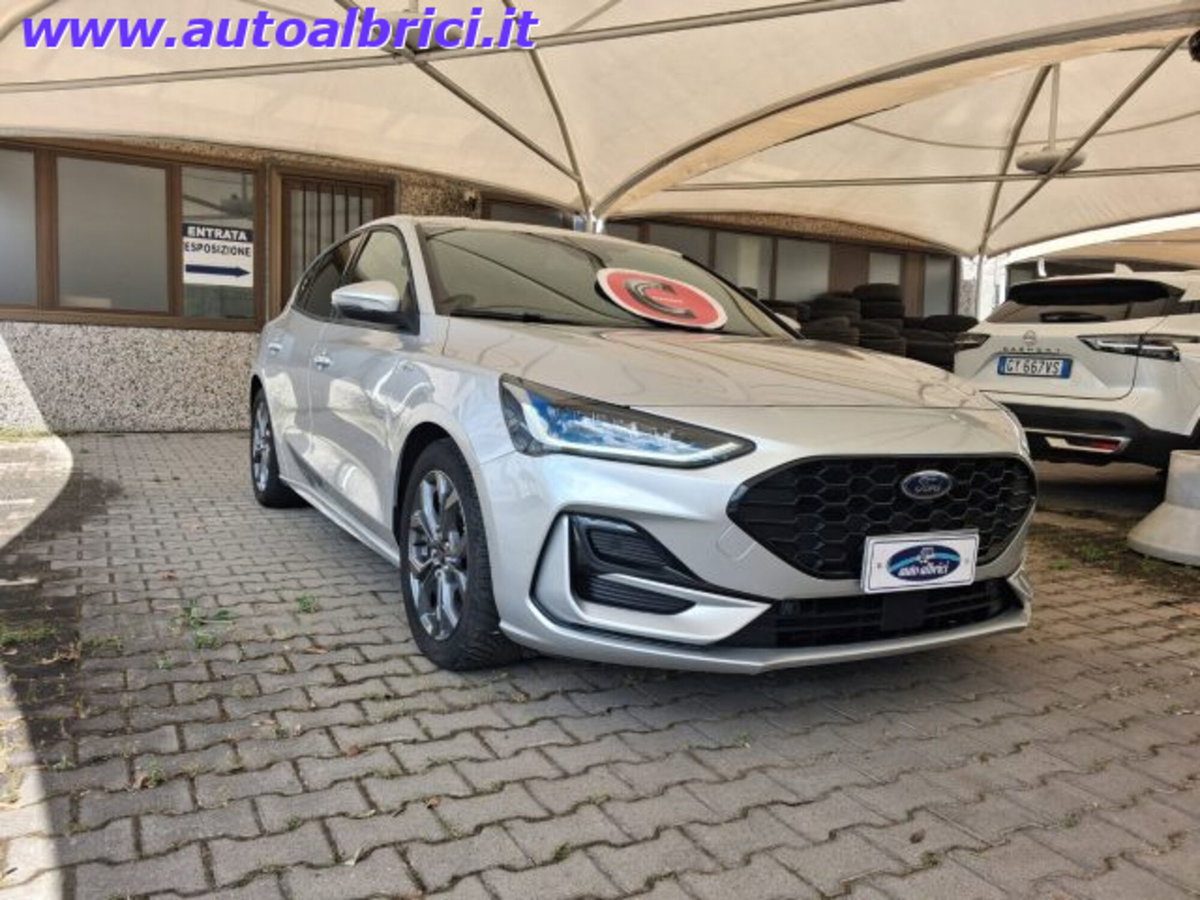 Ford Focus 1.0 EcoBoost Hybrid 125 CV Power. 5p. ST-Line Style (3)