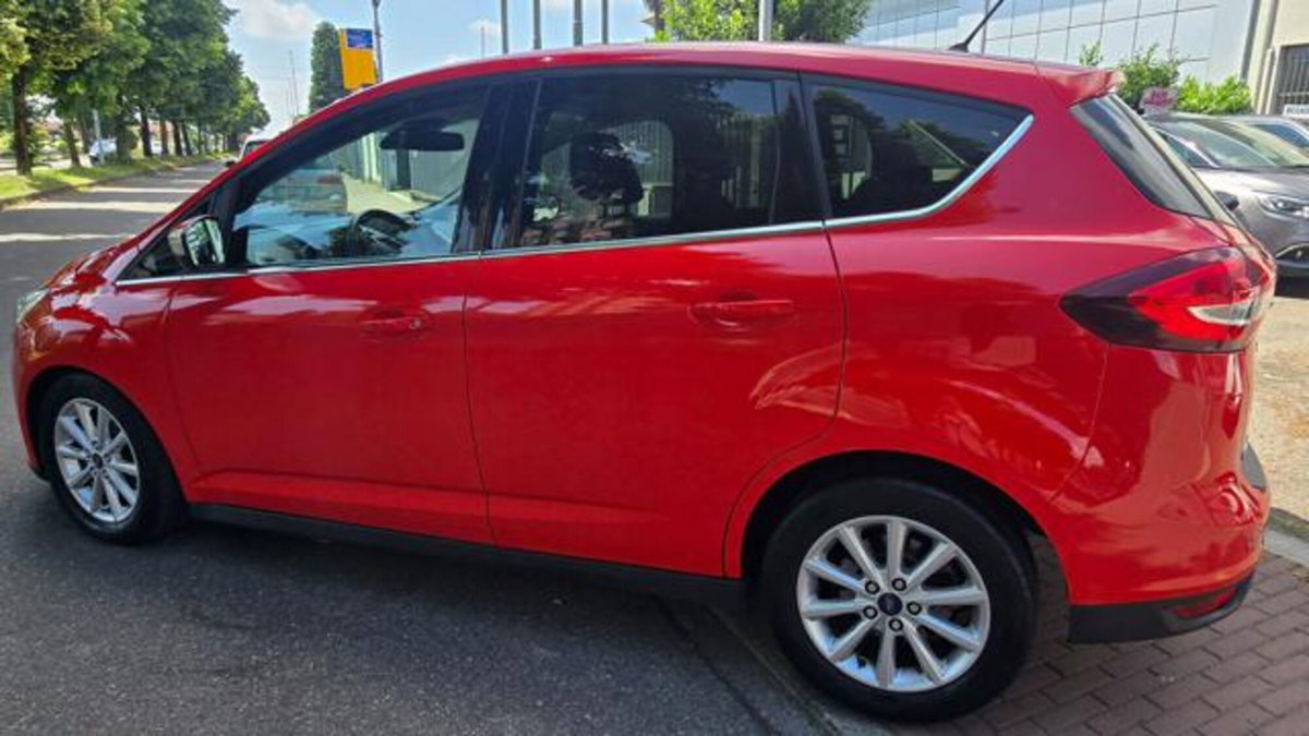 Ford C-Max 1.0 EcoBoost 125CV Start&Stop Titanium (4)