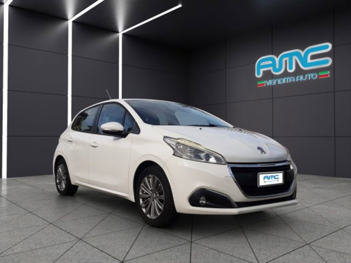 Peugeot 208 82 5 porte Allure (8)