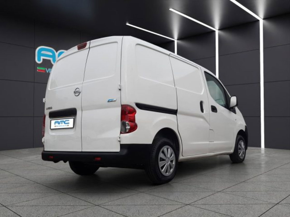 Nissan NV200 1.5 dCi 86CV Combi Efficient (6)
