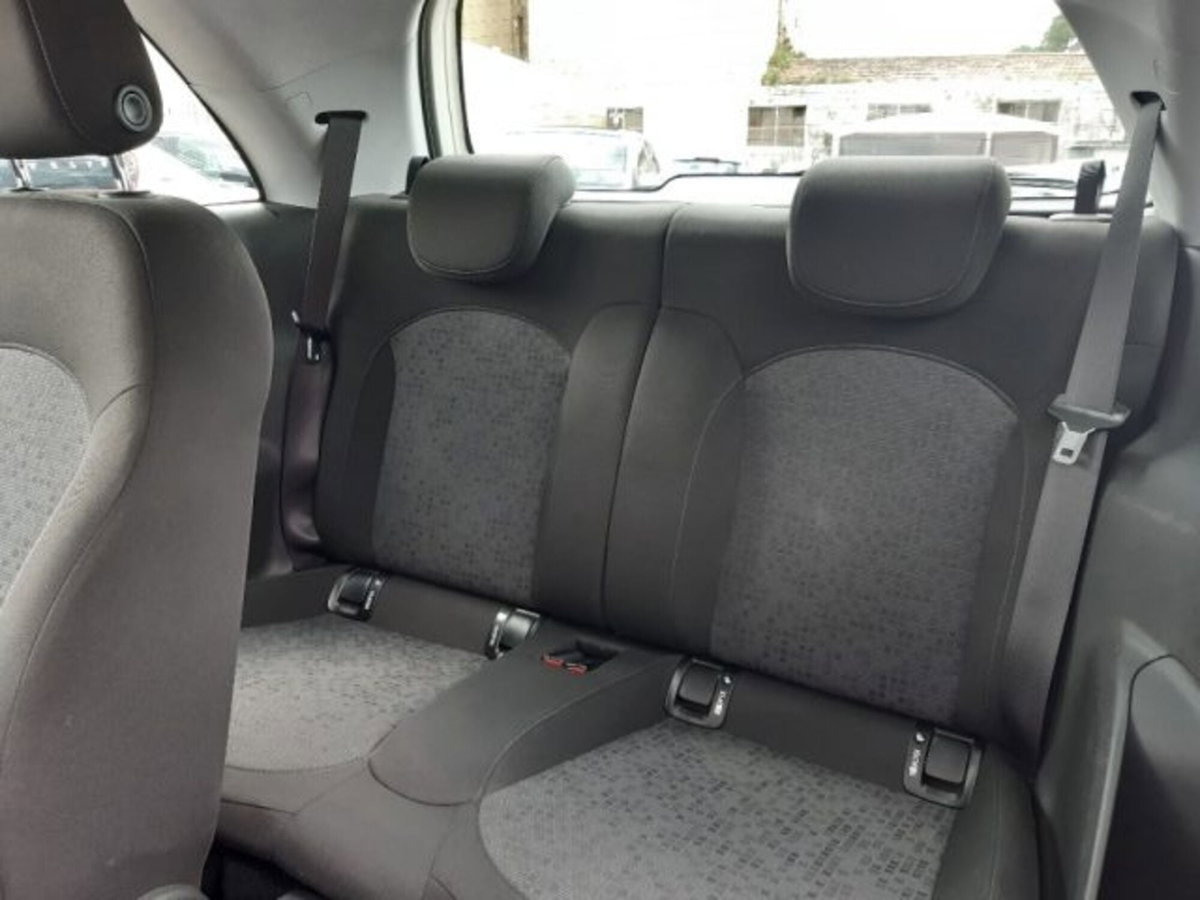 Opel Adam 1.4 87 CV GPL Tech Air (16)