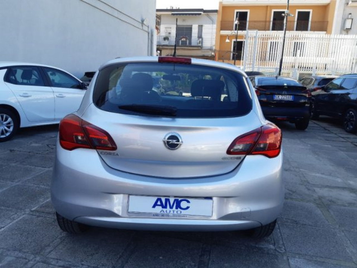 Opel Corsa Coupé 1.3 CDTI ecoFLE95CV Start&Stop Cosmo (4)