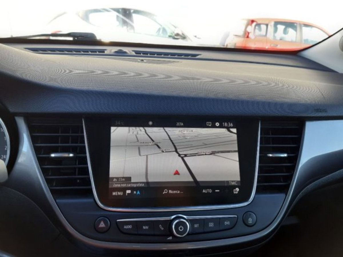 Opel Crossland X 1.6 ECOTEC D 8V Start&Stop Ultimate (9)