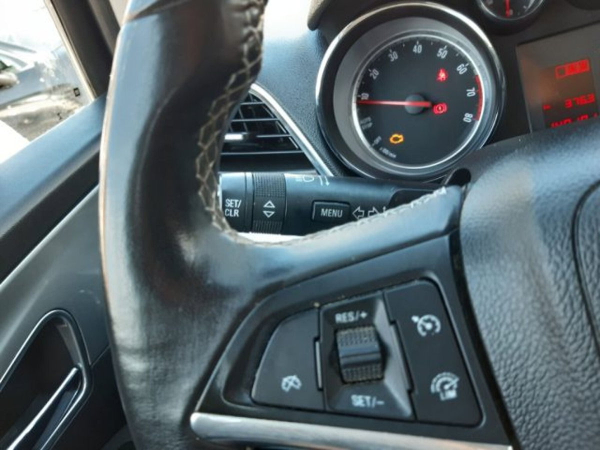 Opel Mokka 1.6 Ecotec 115CV 4x2 Start&Stop Ultimate (15)