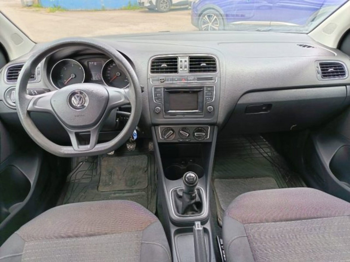 Volkswagen Polo 1.4 TDI 5p. Fresh BlueMotion Technology (10)
