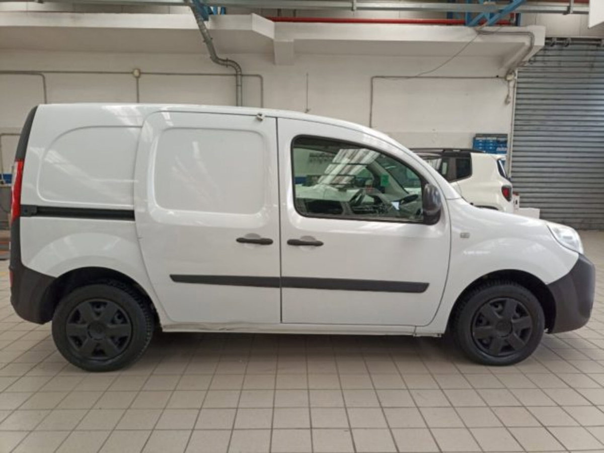 Nissan NV250 1.5 dCi 115CV PL Combi N1 (3)