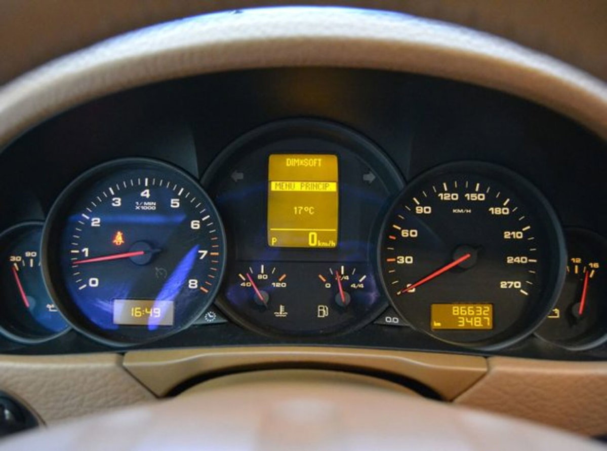 Porsche Cayenne 3.6 (12)