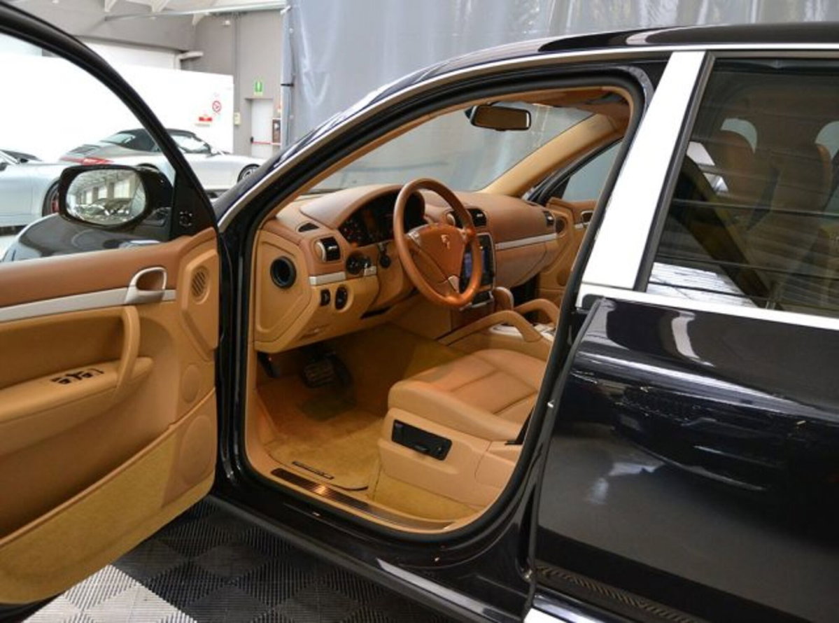 Porsche Cayenne 3.6 (2)