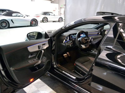 Mercedes-Benz CLA Shooting Brake 180 AMG Line Premium Plus auto (2)