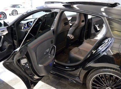 Mercedes-Benz CLA Shooting Brake 180 AMG Line Premium Plus auto (3)