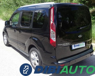 Ford Tourneo Connect 1.6 TDCi 115 CV Titanium (4)