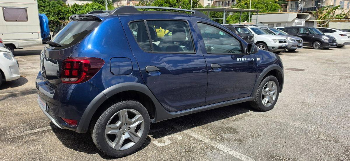 Dacia Sandero 0.9 TCe 12V T-GPL 90CV Start&Stop SS Ambiance Family (7)