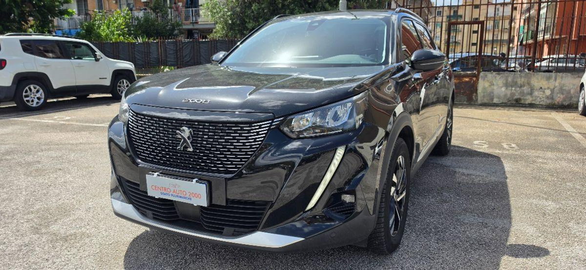 Peugeot 2008 BlueHDi 100 S&S Allure (2)