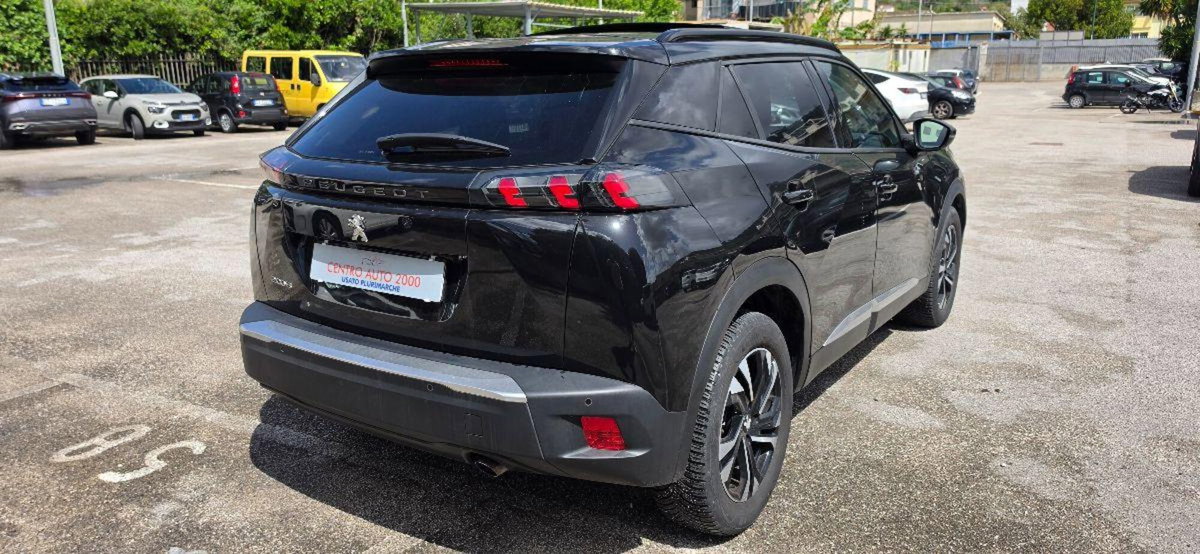 Peugeot 2008 BlueHDi 100 S&S Allure (6)