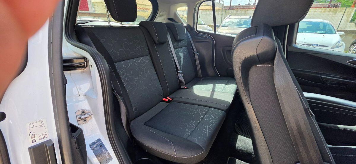 Ford B-Max B-Max 1.5 TDCi 75 CV Titanium (16)