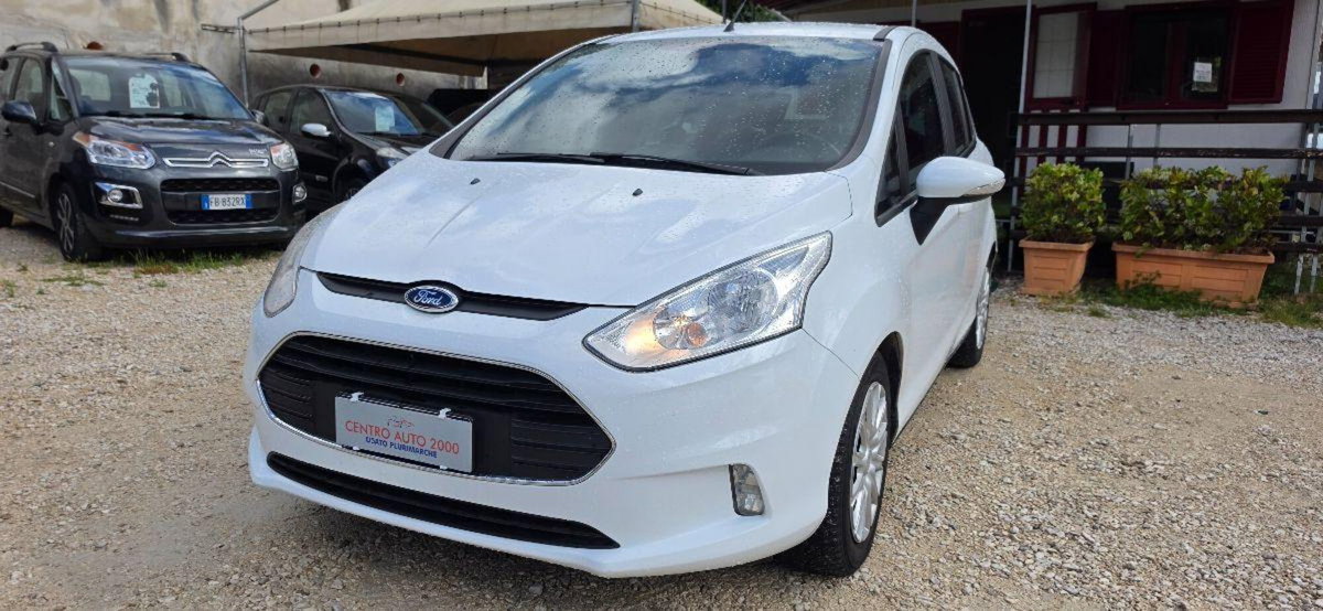 Ford B-Max B-Max 1.5 TDCi 75 CV Titanium (2)