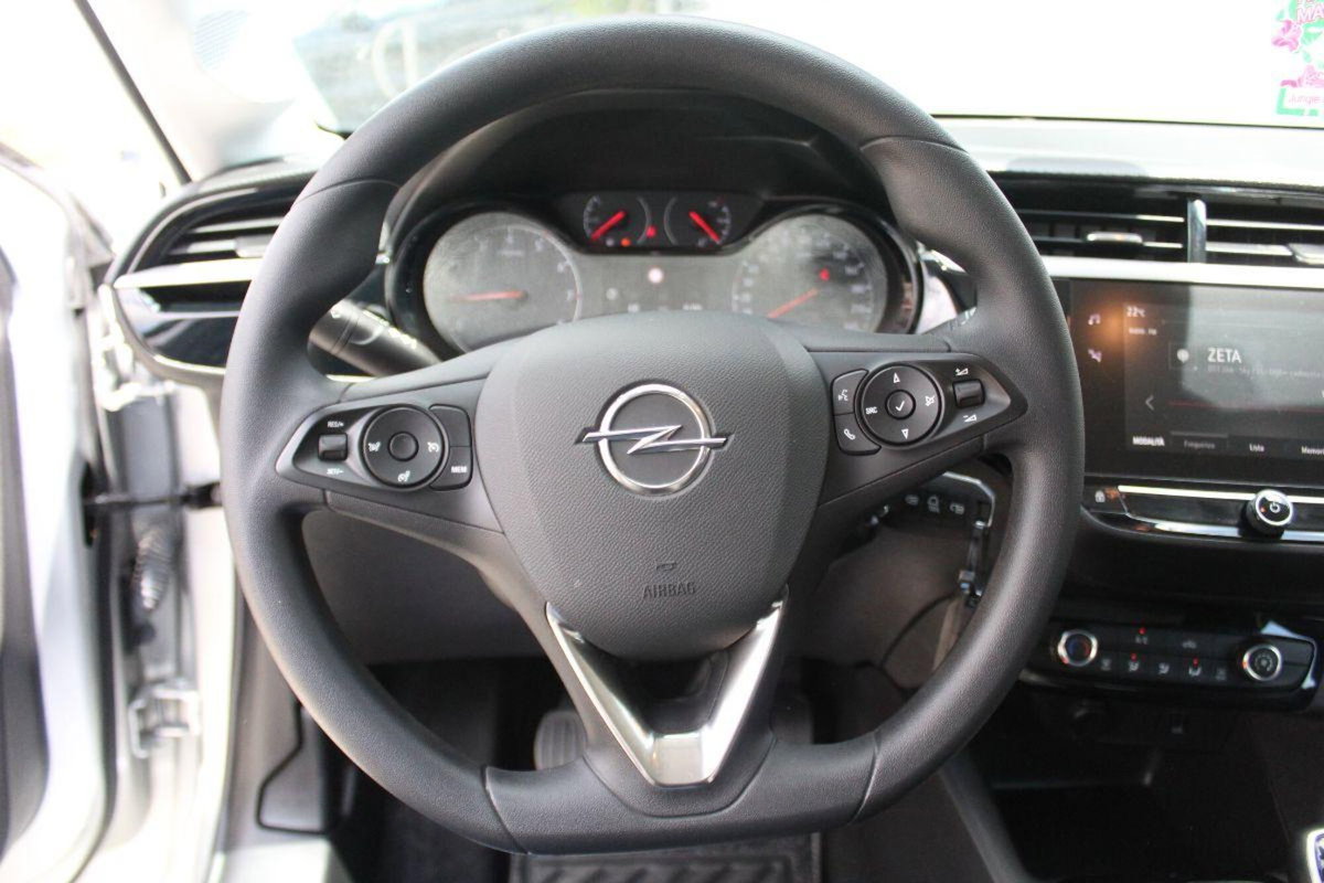 Opel Corsa 1.2 Edition (11)
