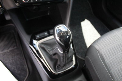 Opel Corsa 1.2 Edition (17)