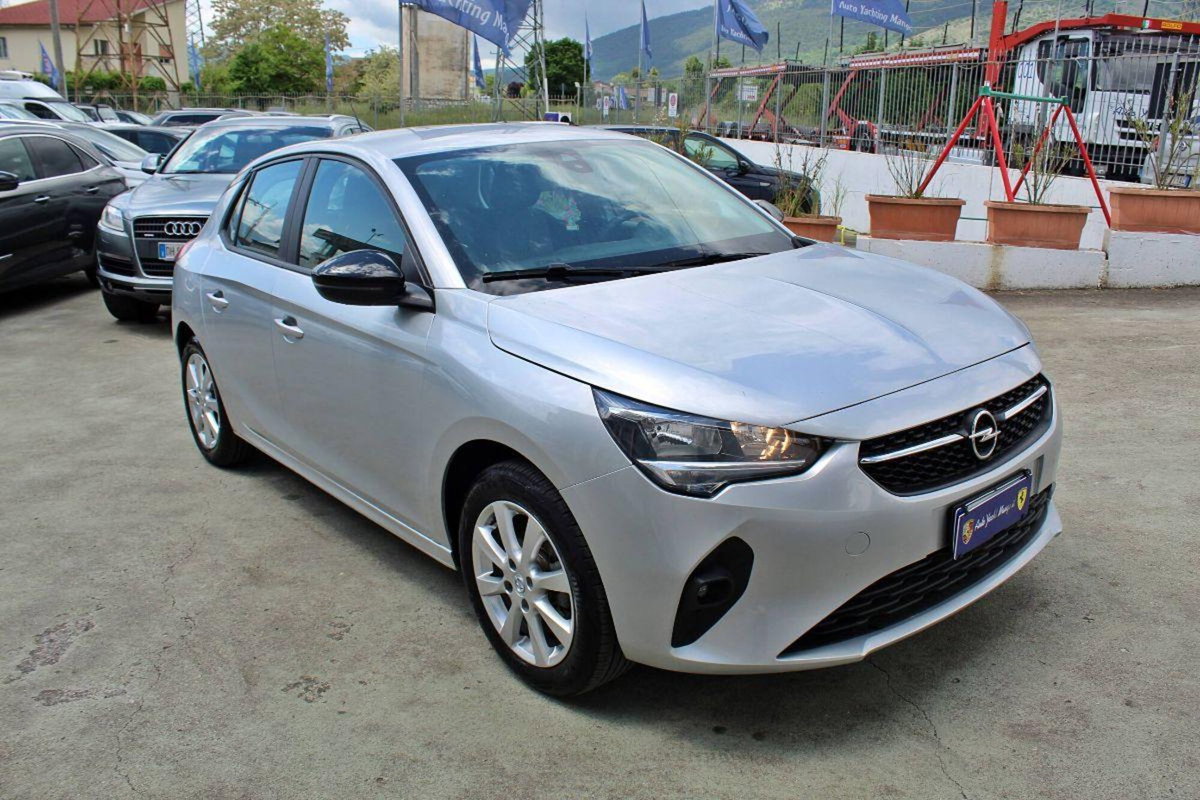 Opel Corsa 1.2 Edition (3)