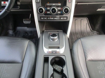 Land Rover Discovery Sport 2.0 TD4 150 CV HSE (13)