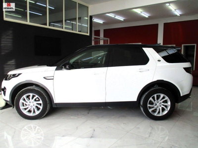 Land Rover Discovery Sport 2.0 TD4 150 CV HSE (5)