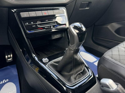 Volkswagen T-Cross 1.0 tsi R-Line 115cv (14)