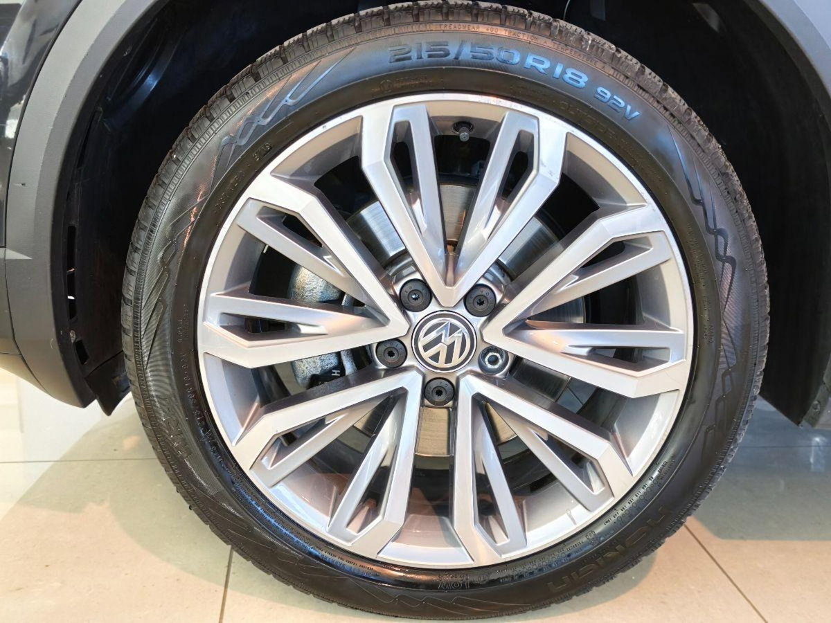 Volkswagen T-Roc 2.0 tdi Style 4motion 150cv dsg (11)
