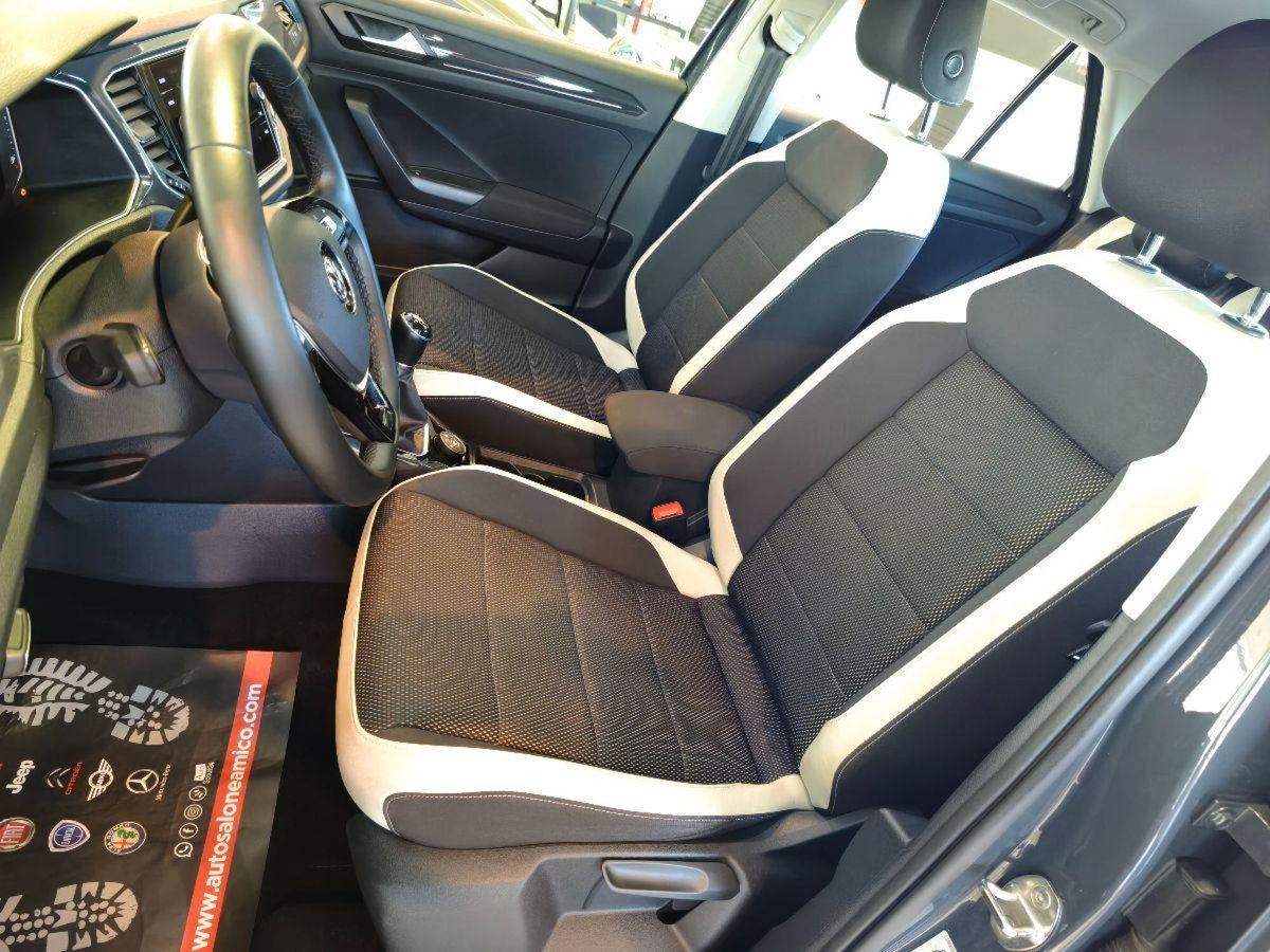 Volkswagen T-Roc 2.0 tdi Style 4motion 150cv dsg (13)