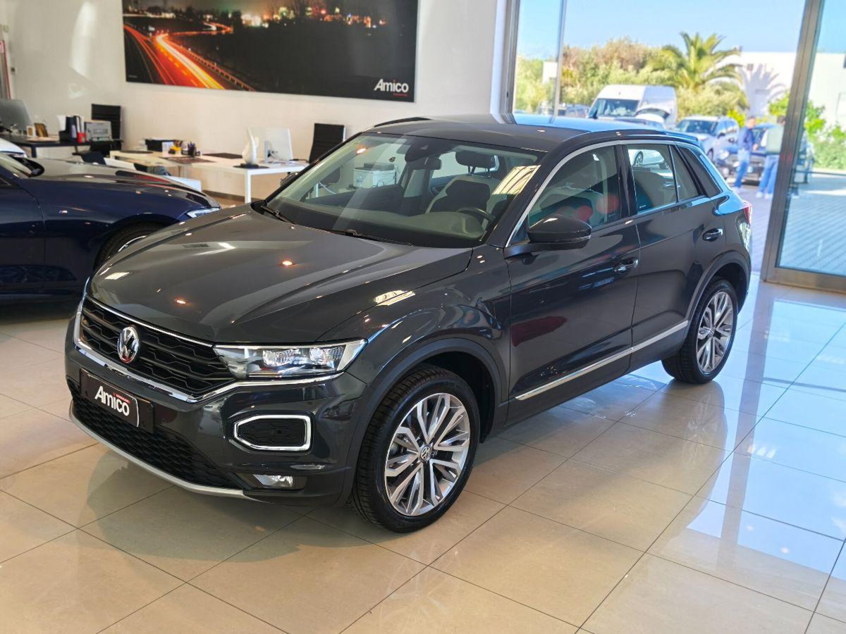 Volkswagen T-Roc 2.0 tdi Style 4motion 150cv dsg (2)