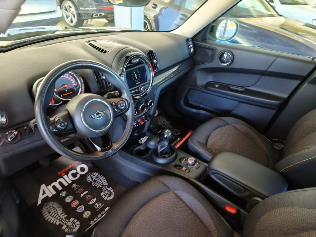 MINI Mini Countryman 1.5 One Countryman (11)