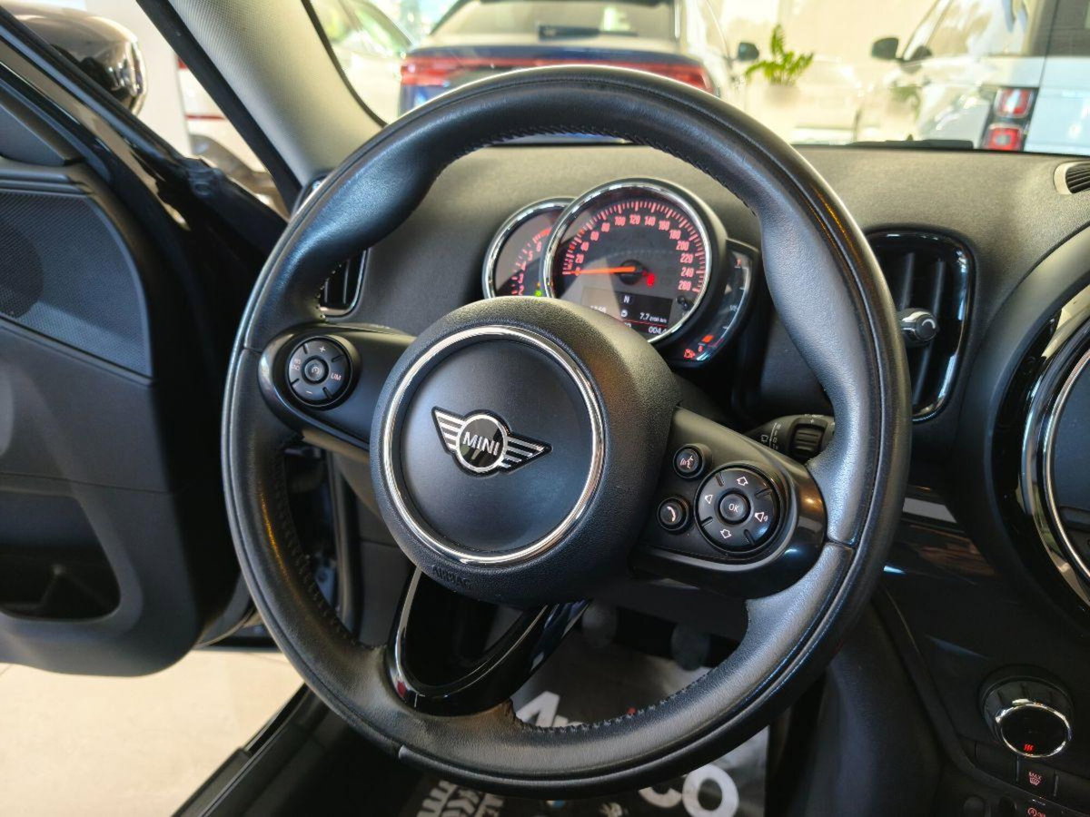 MINI Mini Countryman 1.5 One Countryman (18)