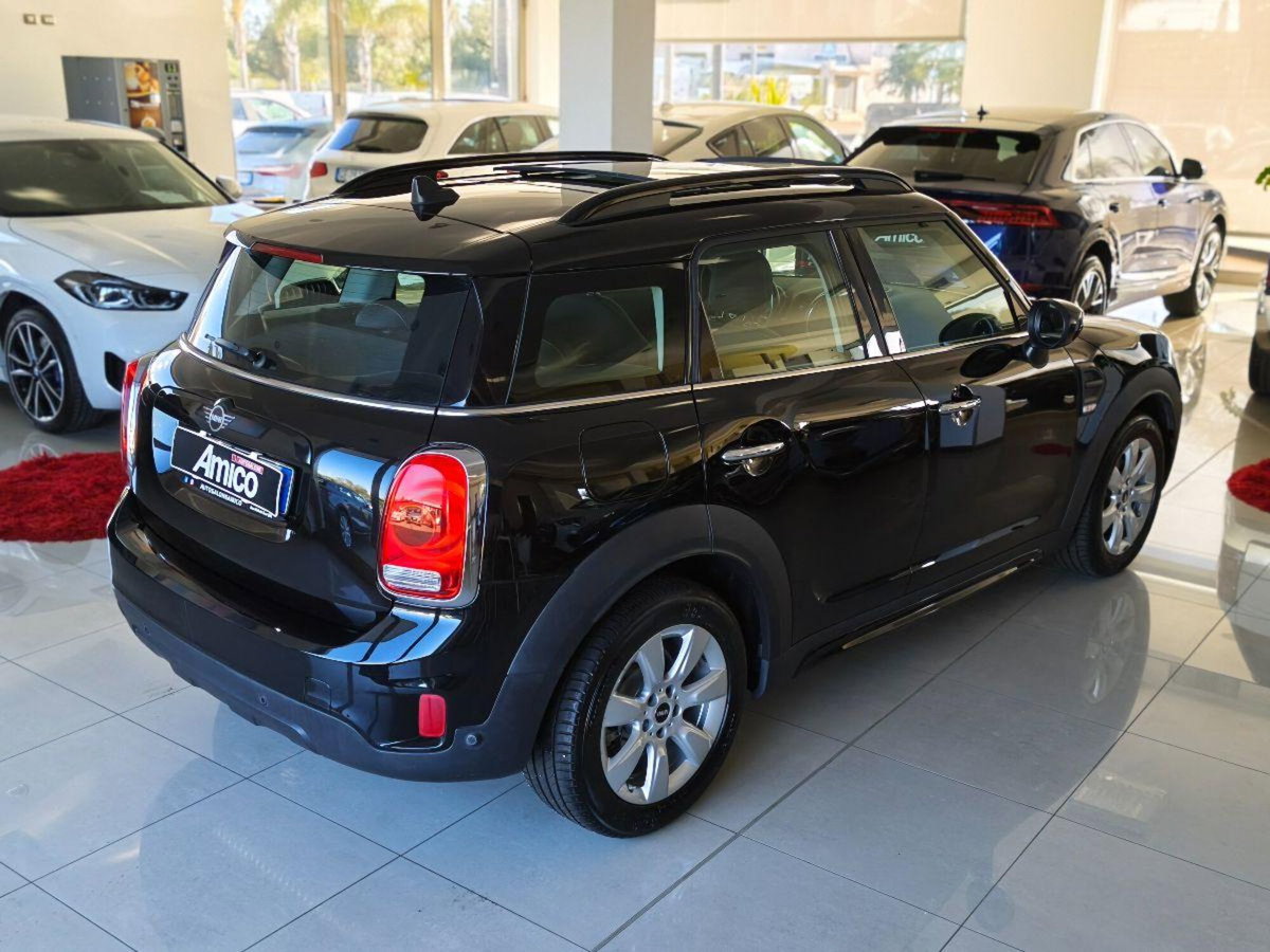 MINI Mini Countryman 1.5 One Countryman (6)