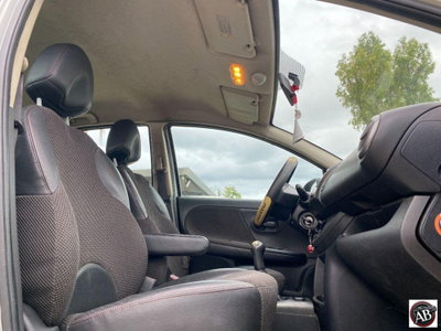 Nissan Note 1.5 dCi 86CV Tekna (14)