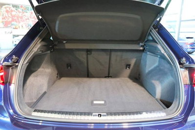 Audi Q3 35 2.0 tdi s-tronic (12)