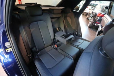 Audi Q3 35 2.0 tdi s-tronic (19)