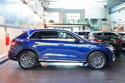 Audi Q3 35 2.0 tdi s-tronic (2)