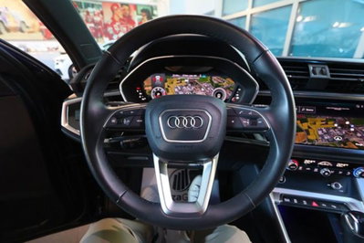 Audi Q3 35 2.0 tdi s-tronic (20)