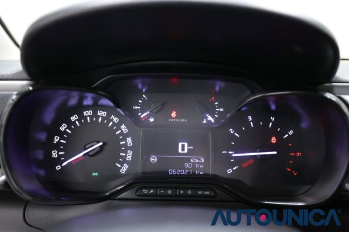 Citroen C3 BlueHDi 100 S&S Feel (8)