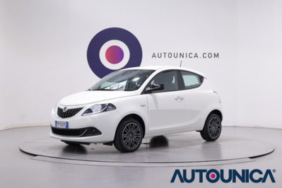 Lancia Ypsilon 1.0 FireFly 5 porte S&S Hybrid Silver Plus usata