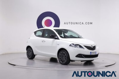 Lancia Ypsilon 1.0 FireFly 5 porte S&S Hybrid Silver Plus (3)