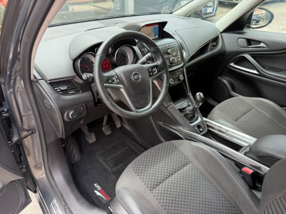 Opel Zafira Tourer 1.6 CDTi 136CV Start&Stop Cosmo (11)