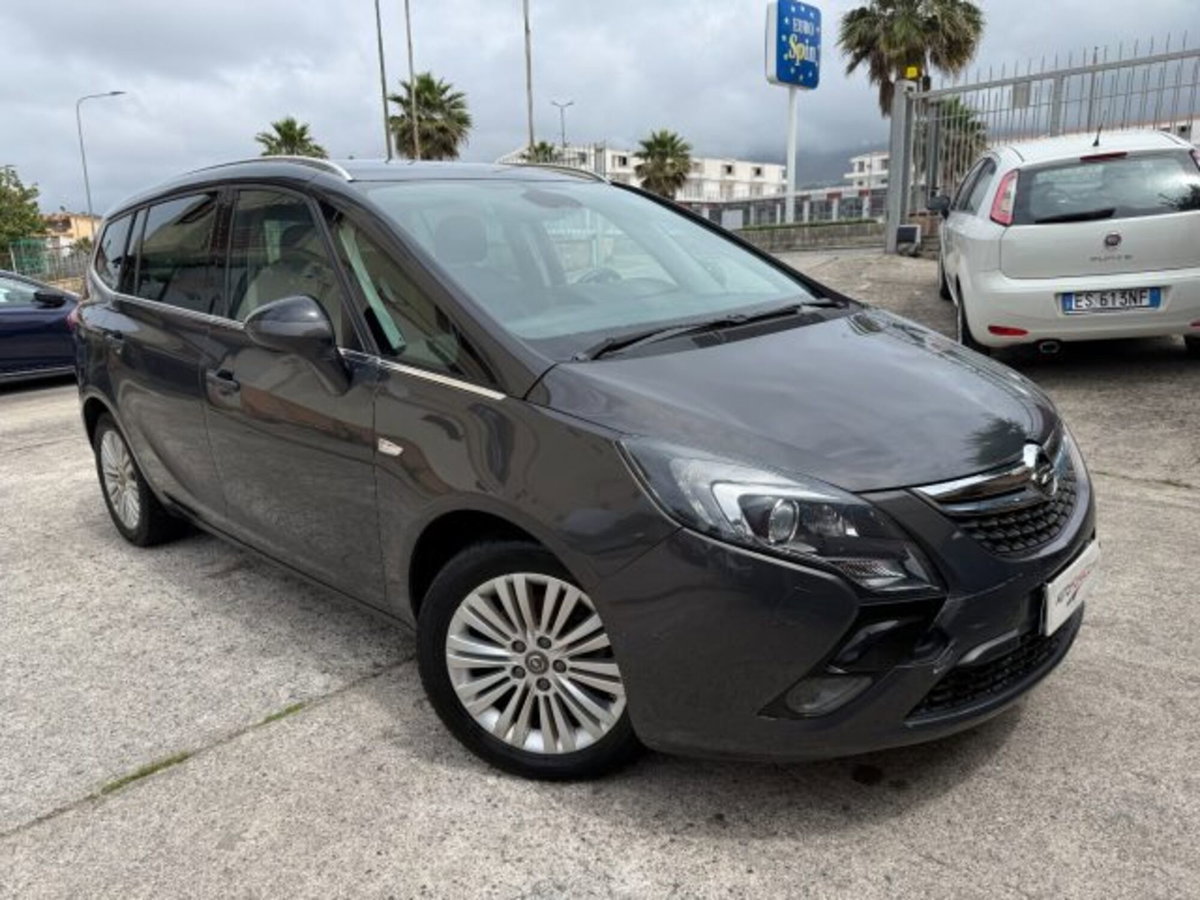 Opel Zafira Tourer 1.6 CDTi 136CV Start&Stop Cosmo (3)