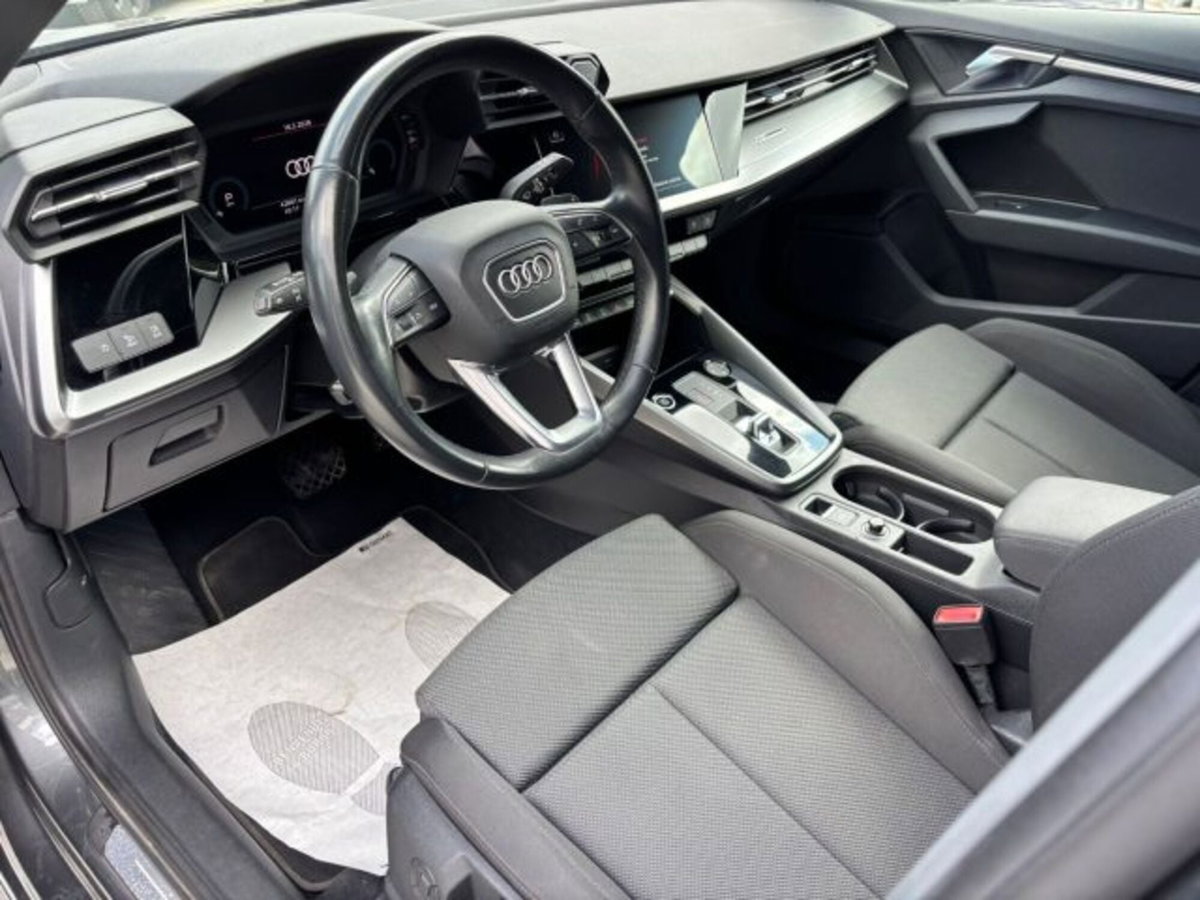 Audi A3 Sportback 35 TDI S tronic S line edition (11)