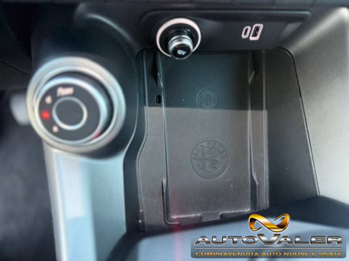 Alfa Romeo Tonale 1.5 hybrid Sprint 130cv tct7 (11)