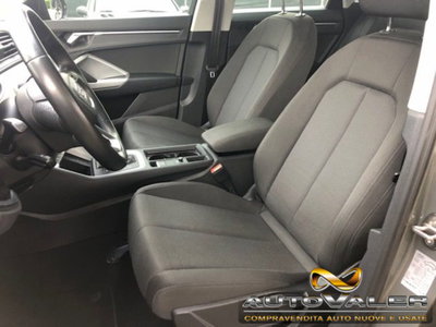 Audi Q3 35 TDI quattro S tronic Business (15)
