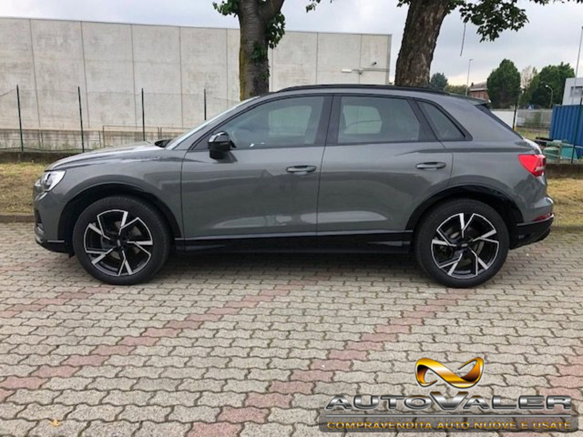 Audi Q3 35 TDI quattro S tronic Business (6)