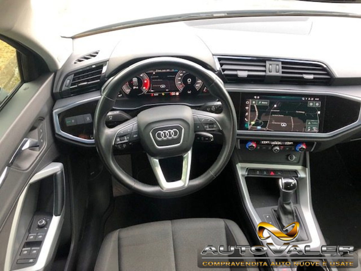 Audi Q3 35 TDI quattro S tronic Business (8)