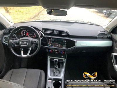 Audi Q3 35 TDI quattro S tronic Business (9)