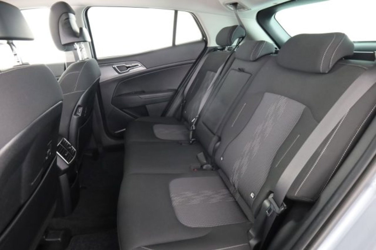 Kia Sportage 1.6 crdi mhev Style dct (5)