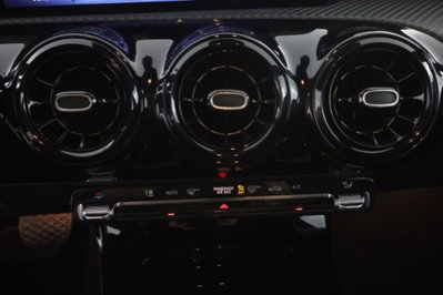 Mercedes-Benz Classe A 180 Automatic Executive (11)